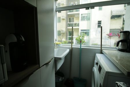 Apartamento para alugar com 45m², 2 quartos e 1 vagaÁrea de Serviço