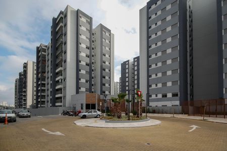 Apartamento para alugar com 85m², 2 quartos e 2 vagas