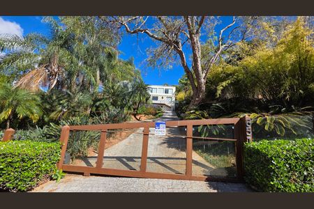 Fachada placa  de casa de condomínio à venda com 6 quartos, 409m² em Várzea, Lagoa Santa