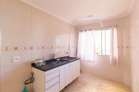Apartamento para alugar com 48m², 2 quartos e 1 vaga Apartamento para alugar com 48m², 2 quartos e 1 vagaCozinha e Área de Serviço