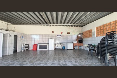 Apartamento para alugar com 48m², 2 quartos e 1 vaga Apartamento para alugar com 48m², 2 quartos e 1 vagaÁrea comum - Salão de festas