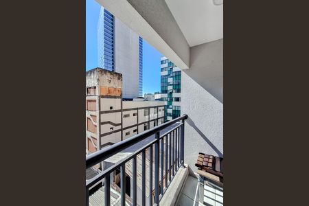 Studio para alugar com 24m², 1 quarto e sem vaga Studio para alugar com 24m², 1 quarto e sem vagaVaranda