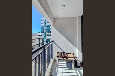 Studio para alugar com 24m², 1 quarto e sem vaga Studio para alugar com 24m², 1 quarto e sem vagaVaranda