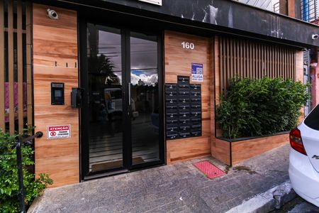 Fachada de apartamento para alugar com 1 quarto, 27m² em Vila Invernada, São Paulo