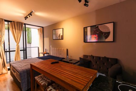 Apartamento para alugar com 1 quarto, 27m² em Vila Invernada, São Paulo