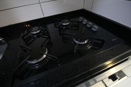 Cozinha de apartamento para alugar com 2 quartos, 48m² em Vila Andrade, São Paulo