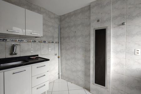 Apartamento para alugar com 54m², 2 quartos e 1 vaga Apartamento para alugar com 54m², 2 quartos e 1 vagaCozinha - Armários