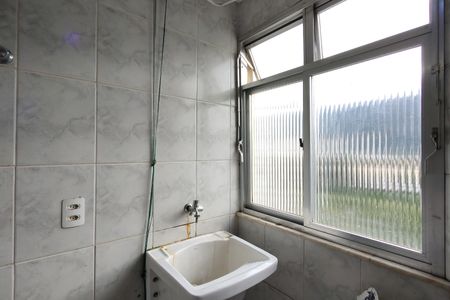 Área de Serviço de apartamento para alugar com 2 quartos, 54m² em Jacarepaguá, Rio de Janeiro
