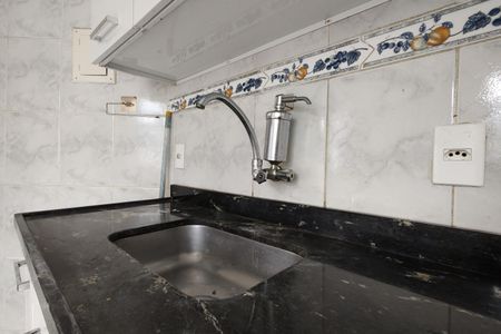 Apartamento para alugar com 54m², 2 quartos e 1 vaga Apartamento para alugar com 54m², 2 quartos e 1 vagaCozinha - Armários