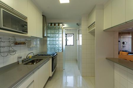 Apartamento para alugar com 67m², 2 quartos e 1 vaga Apartamento para alugar com 67m², 2 quartos e 1 vagaCozinha Americana