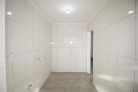 Cozinha de apartamento à venda com 3 quartos, 80m² em São Sebastião, Porto Alegre
