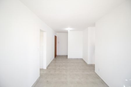 Apartamento à venda com 80m², 3 quartos e sem vagaSala