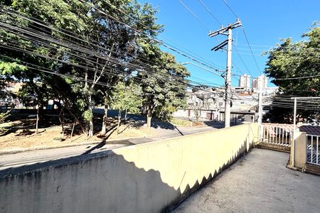 Quintal de casa à venda com 3 quartos, 199m² em Jardim Ipanema(zona Leste), São Paulo
