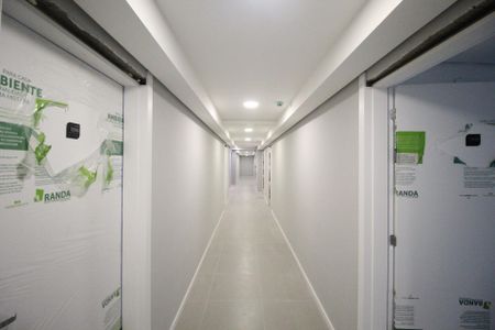 Studio para alugar com 30m², 0 quarto e 1 vagaCorredor