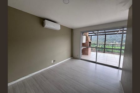 Apartamento à venda com 144m², 4 quartos e 2 vagas Apartamento à venda com 144m², 4 quartos e 2 vagasSala 2