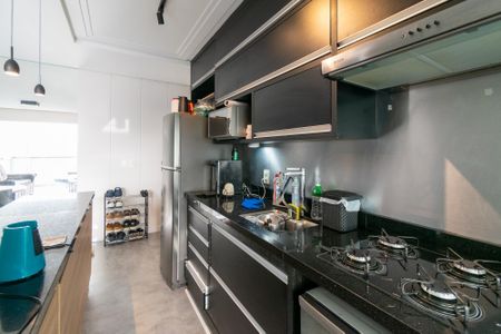 Cozinha de apartamento à venda com 2 quartos, 64m² em Campo Belo, São Paulo