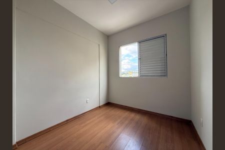 Quarto de apartamento para alugar com 3 quartos, 107m² em Jaqueline, Belo Horizonte