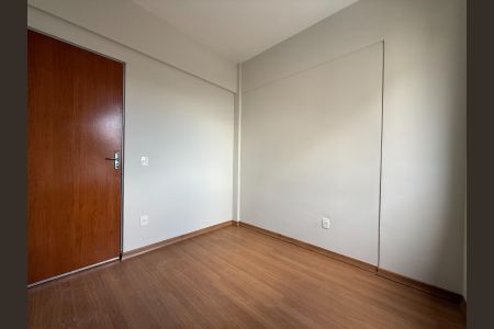 Apartamento para alugar com 107m², 3 quartos e 2 vagas Apartamento para alugar com 107m², 3 quartos e 2 vagasQuarto