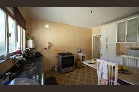 Casa para alugar com 240m², 3 quartos e 3 vagasCozinha