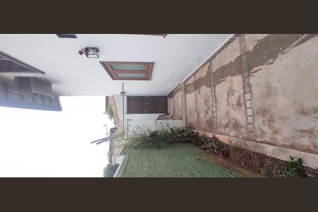 Quintal de casa à venda com 3 quartos, 316m² em Cidade Universitária, Campinas