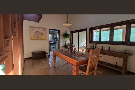 Sala de casa à venda com 3 quartos, 316m² em Cidade Universitária, Campinas