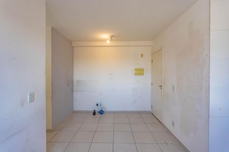 Apartamento à venda com 44m², 2 quartos e 1 vaga Apartamento à venda com 44m², 2 quartos e 1 vagaSala