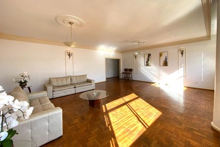 Apartamento à venda com 280m², 4 quartos e 1 vaga Apartamento à venda com 280m², 4 quartos e 1 vagaSala