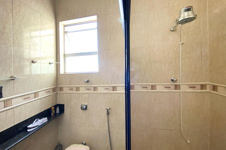 Apartamento à venda com 280m², 4 quartos e 1 vaga Apartamento à venda com 280m², 4 quartos e 1 vagaBanheiro da Suíte 2