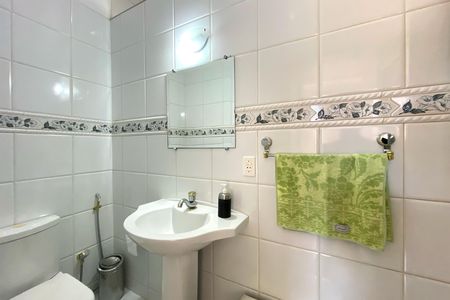 Apartamento à venda com 280m², 4 quartos e 1 vaga Apartamento à venda com 280m², 4 quartos e 1 vagaBanheiro da Suíte