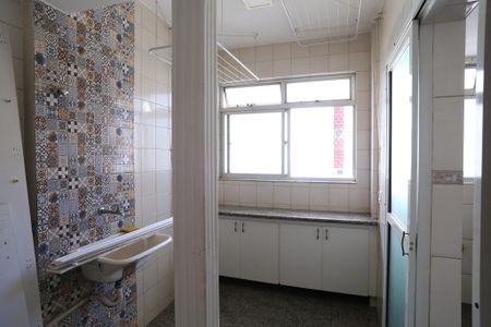Apartamento à venda com 90m², 3 quartos e 2 vagasÁrea de Serviço