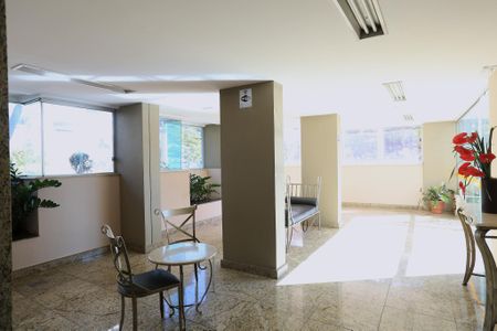 Apartamento à venda com 90m², 3 quartos e 2 vagasHall
