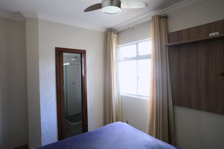 Apartamento à venda com 90m², 3 quartos e 2 vagasSuíte