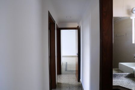 Apartamento à venda com 90m², 3 quartos e 2 vagasCorredor