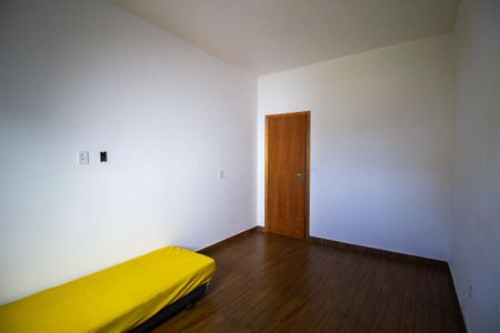 Casa para alugar com 48m², 1 quarto e 2 vagas Casa para alugar com 48m², 1 quarto e 2 vagasQuarto