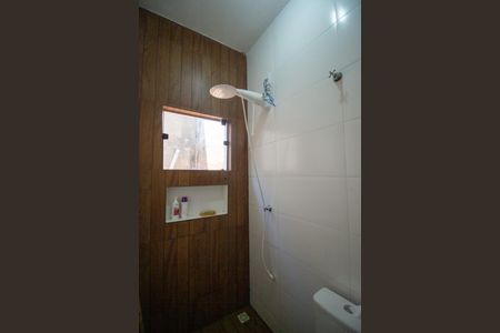 Casa para alugar com 48m², 1 quarto e 2 vagas Casa para alugar com 48m², 1 quarto e 2 vagasBanheiro