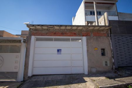 Casa para alugar com 48m², 1 quarto e 2 vagas Casa para alugar com 48m², 1 quarto e 2 vagasFachada
