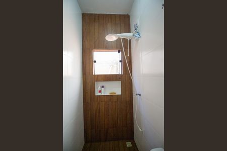 Casa para alugar com 48m², 1 quarto e 2 vagas Casa para alugar com 48m², 1 quarto e 2 vagasBanheiro