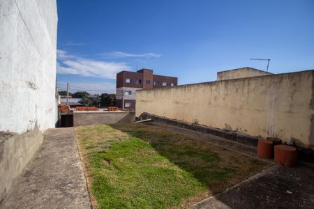 Casa para alugar com 48m², 1 quarto e 2 vagas Casa para alugar com 48m², 1 quarto e 2 vagasQuintal