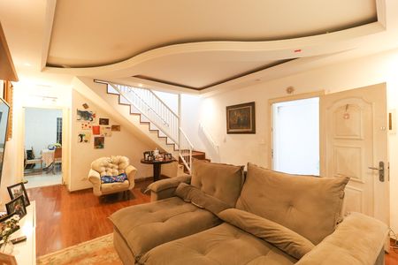 Casa à venda com 3 quartos, 126m² em Vila Maria Alta, São Paulo