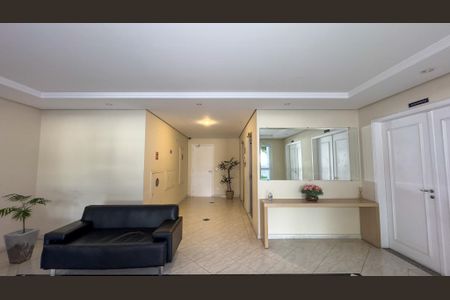 Hall de entrada de apartamento para alugar com 2 quartos, 55m² em Cidade Monções, São Paulo