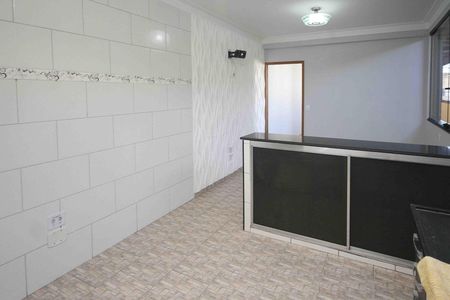 Casa à venda com 330m², 5 quartos e 2 vagas Casa à venda com 330m², 5 quartos e 2 vagasCozinha