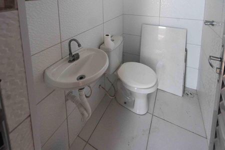 Casa à venda com 330m², 5 quartos e 2 vagas Casa à venda com 330m², 5 quartos e 2 vagasBanheiro do terraço