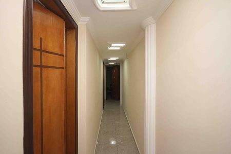Corredor de casa à venda com 4 quartos, 150m² em Jardim Novo Carrao, São Paulo