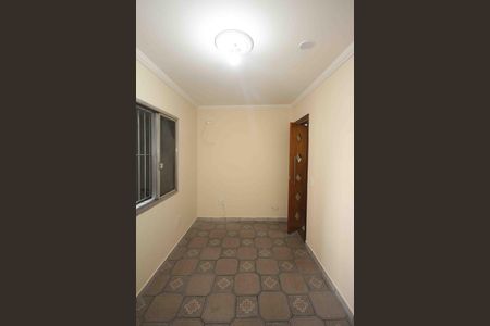 Casa à venda com 330m², 5 quartos e 2 vagas Casa à venda com 330m², 5 quartos e 2 vagasQuarto