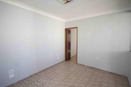 Casa à venda com 330m², 5 quartos e 2 vagas Casa à venda com 330m², 5 quartos e 2 vagasSala casa 02