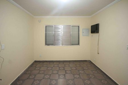 Casa à venda com 330m², 5 quartos e 2 vagas Casa à venda com 330m², 5 quartos e 2 vagasQuarto