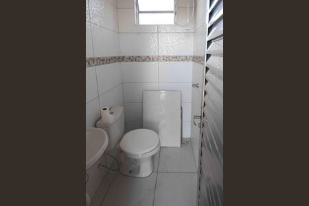 Casa à venda com 330m², 5 quartos e 2 vagas Casa à venda com 330m², 5 quartos e 2 vagasBanheiro do terraço