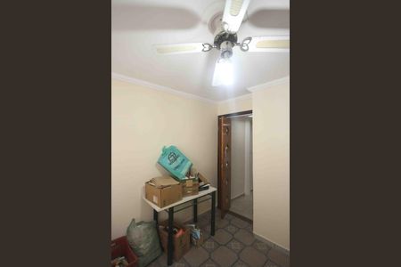 Casa à venda com 330m², 5 quartos e 2 vagas Casa à venda com 330m², 5 quartos e 2 vagasQuarto 02