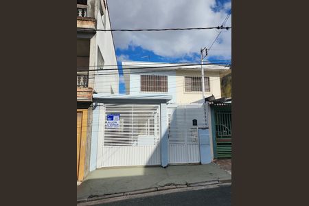 Fachada de casa para alugar com 2 quartos, 180m² em Vila Gustavo, São Paulo
