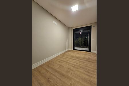 Quarto de casa de condomínio à venda com 4 quartos, 330m² em Alphaville, Santana de Parnaíba
